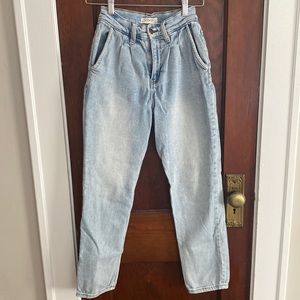 Vibrant M.i.U Denim Jeans